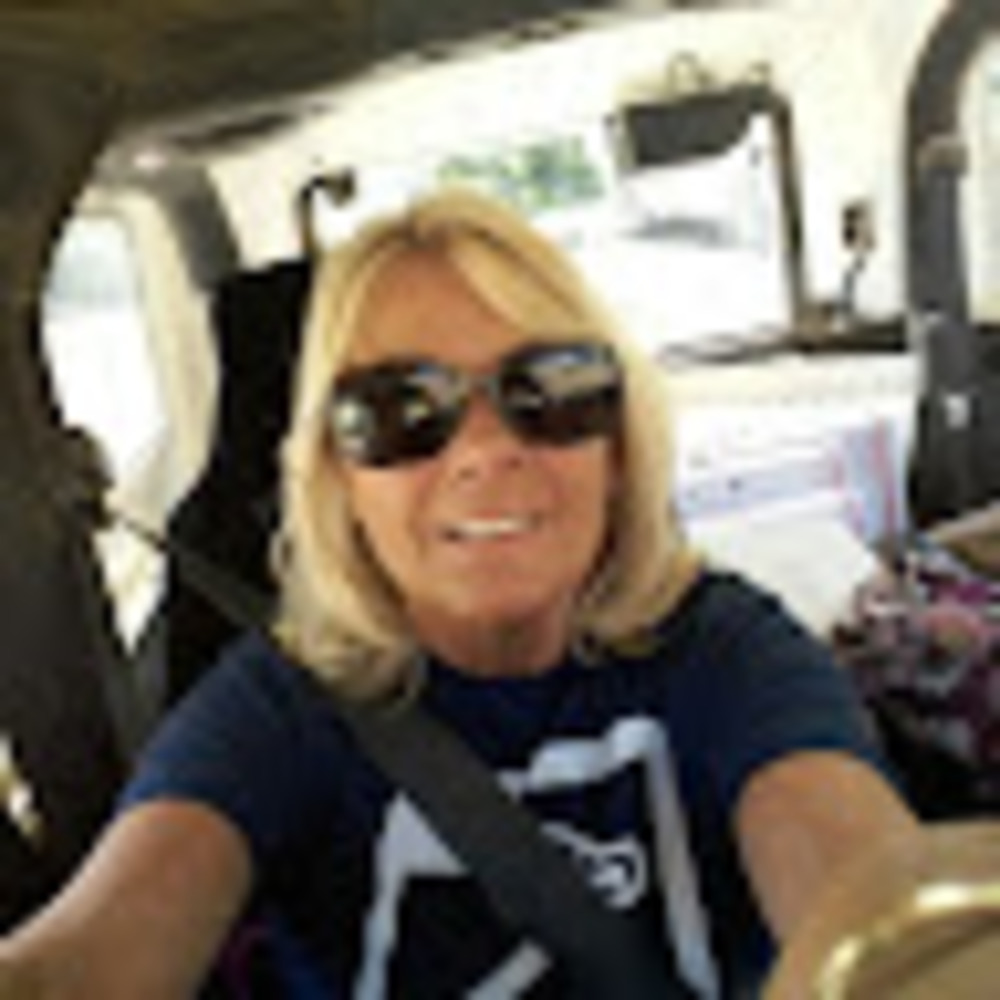 Meet your Posher, Sharon